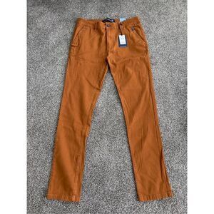 NWT Men’s Desert Dunes 32/32 weekend style tapered modern stretch khaki pants- t